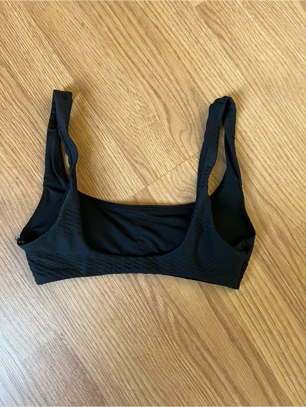 Aerie Black Scoop Bikini Top - Picture 3 of 4